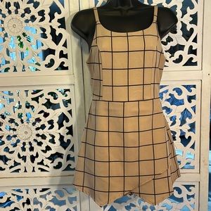 Adorable skort romper!  Size small